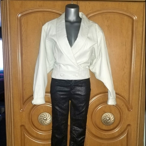 80s REAL VINTAGE LEATHER JACKET SIZE MEDIUM - Picture 1 of 9